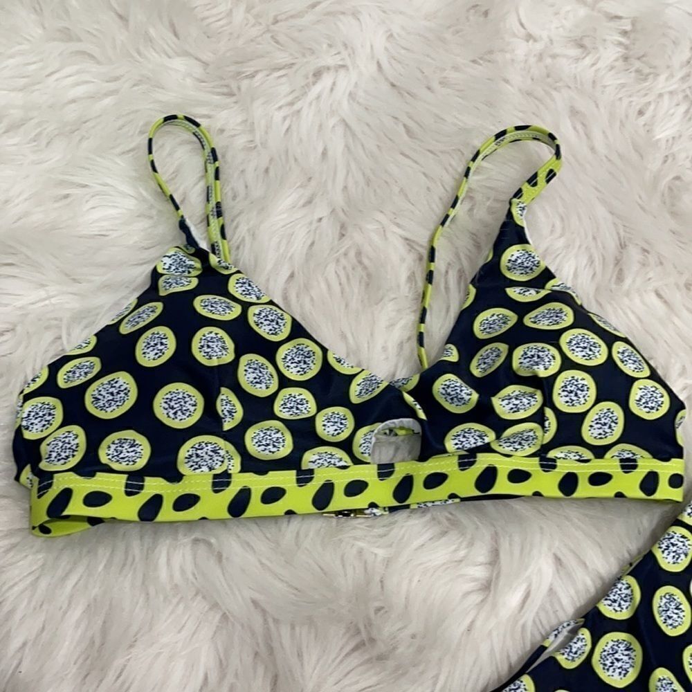 NWOT Patterned Bikini Sz S - Picture 2 of 16